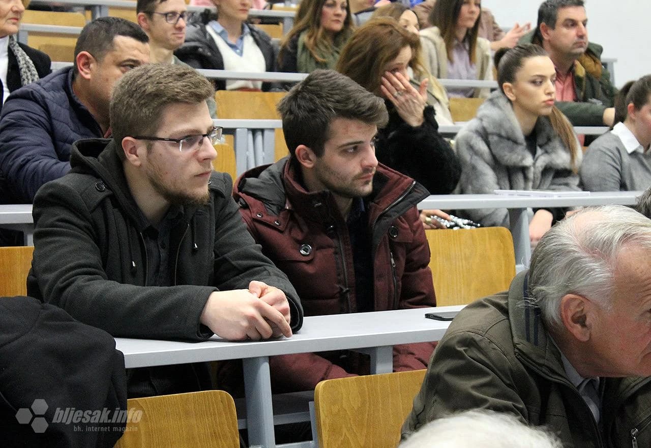 Promocija knjige Marine Kljajo - Radić