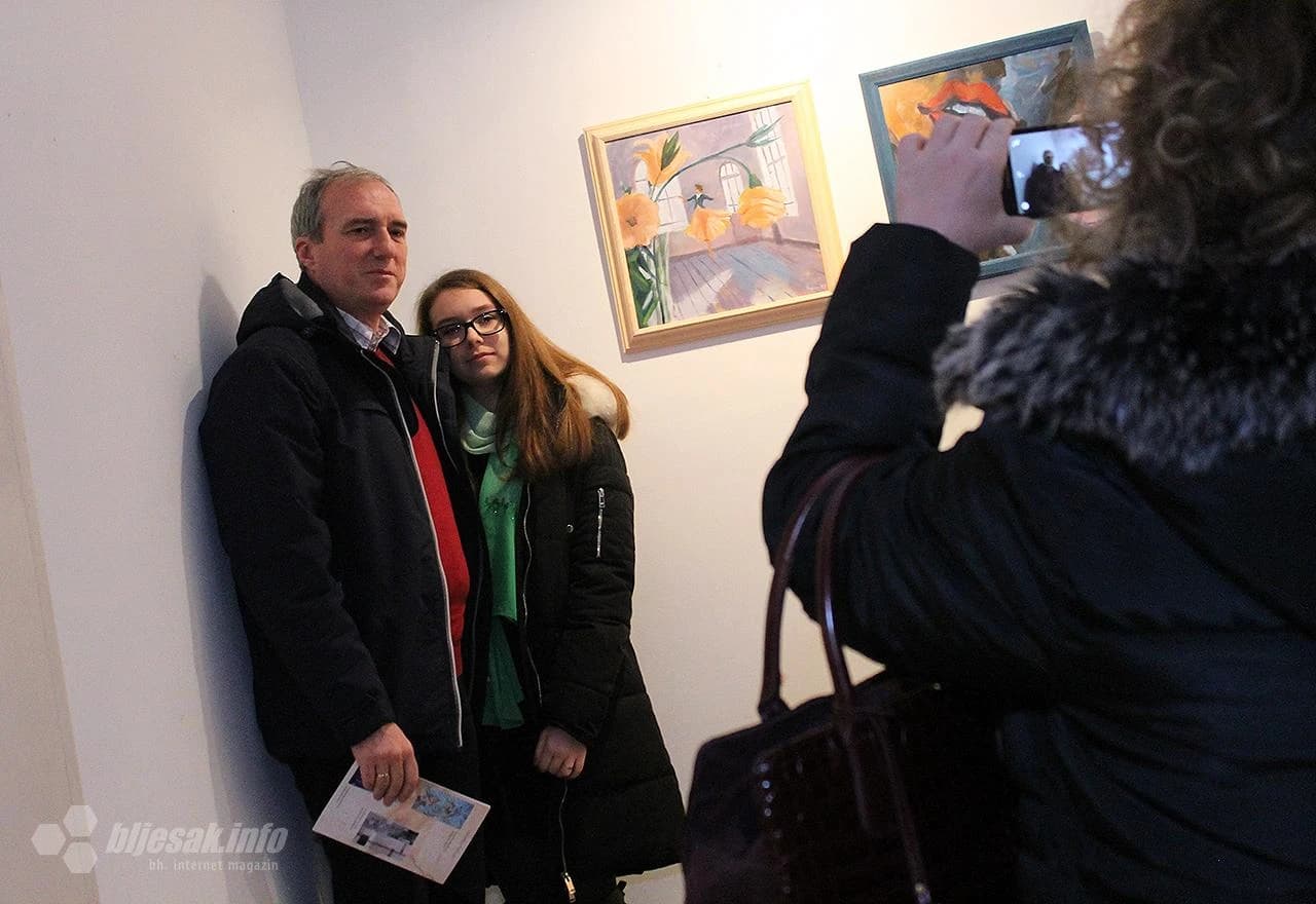 Izložba polaznika tečaja crtanja i slikanja galerije Michelangelo