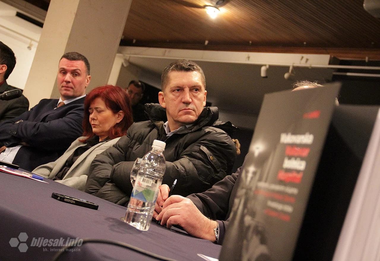 "Vukovarska bolnica svjetionik u povijesnim olujama hrvatskog istoka" predstavljena u Mostaru