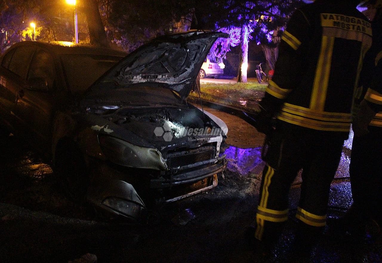 Gašenje požara na Škodi