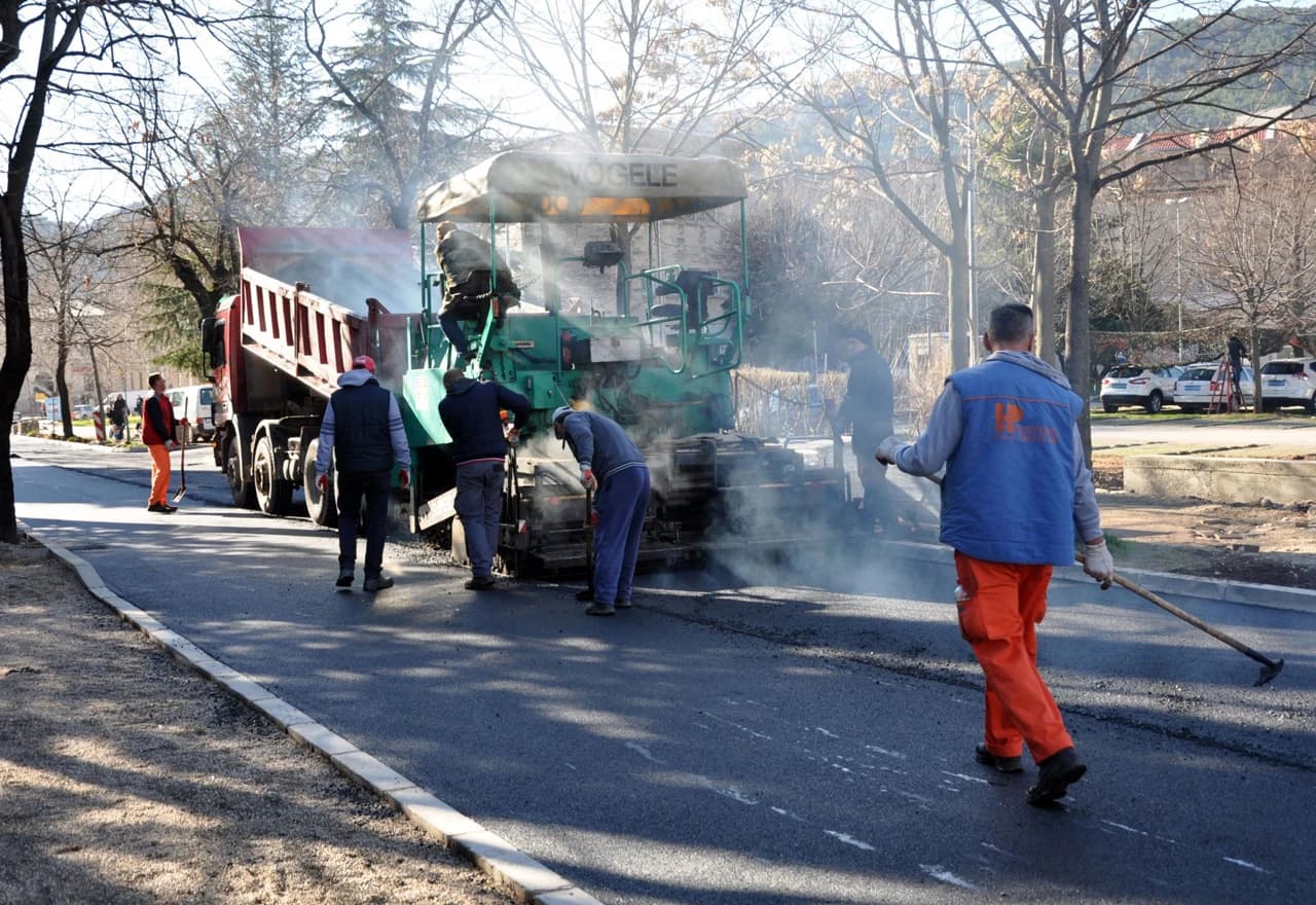 Završava se asfaltiranje Ulice kralja Tvrtka u Mostaru