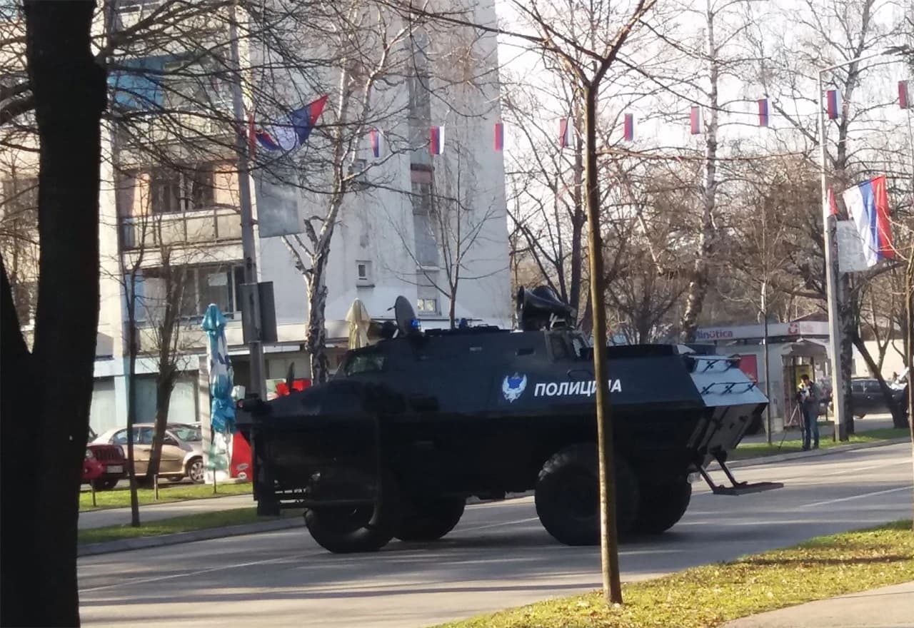 Dio ulica je blokiran za promet, zbog manifestacija kojima se obilježava Dan RS-a