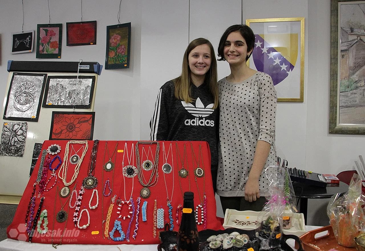 Dječja kreativnost i zlatne ruke na Zimskom bazaru 