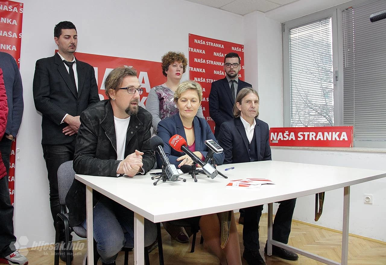 S konferencije za medije Naše stranke