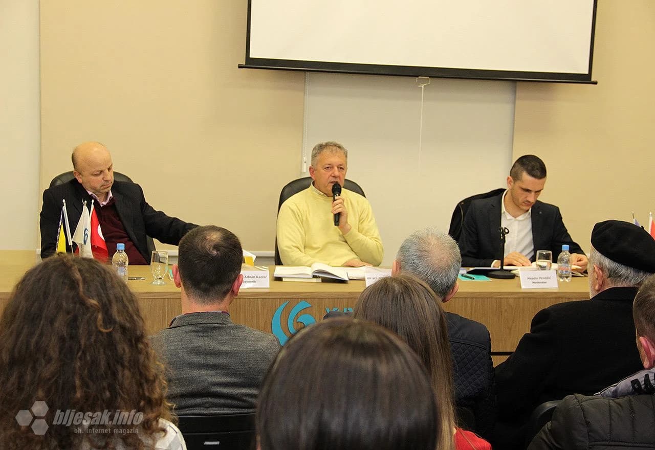 Detalj s konferencije