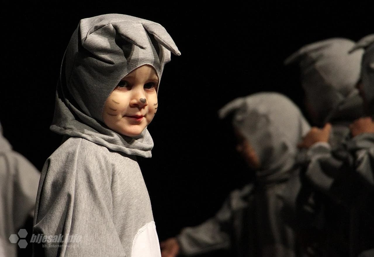 Mostar i ove godine obasjao Betlehemsko svjetlo