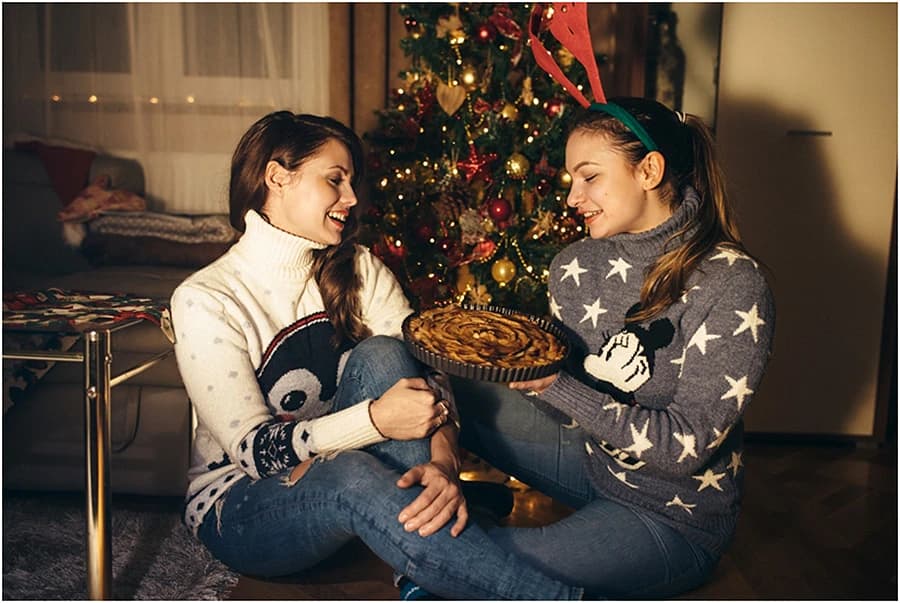 Djevojke u izradi deserta