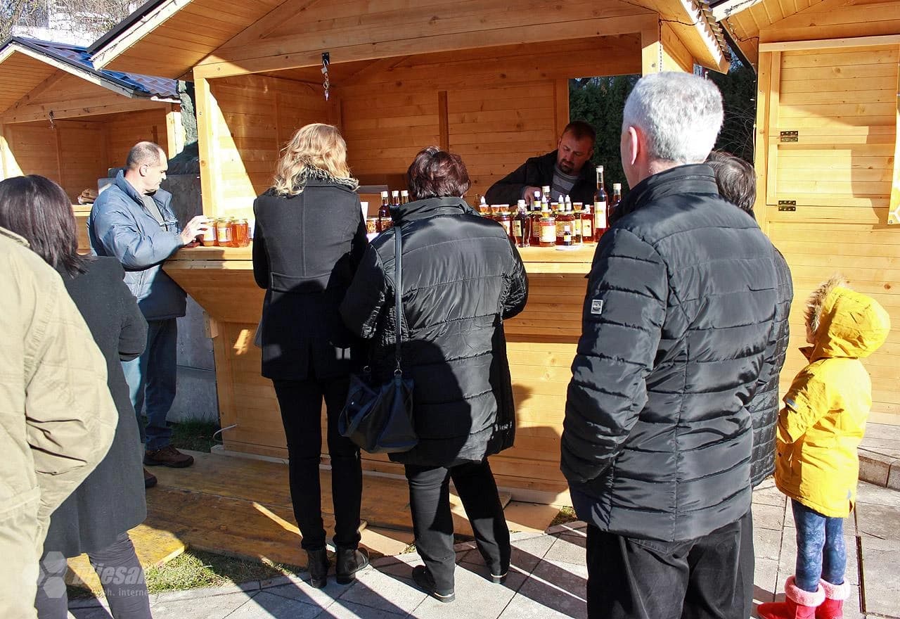 ''Dan meda'' na Trgu Gojka Šuška