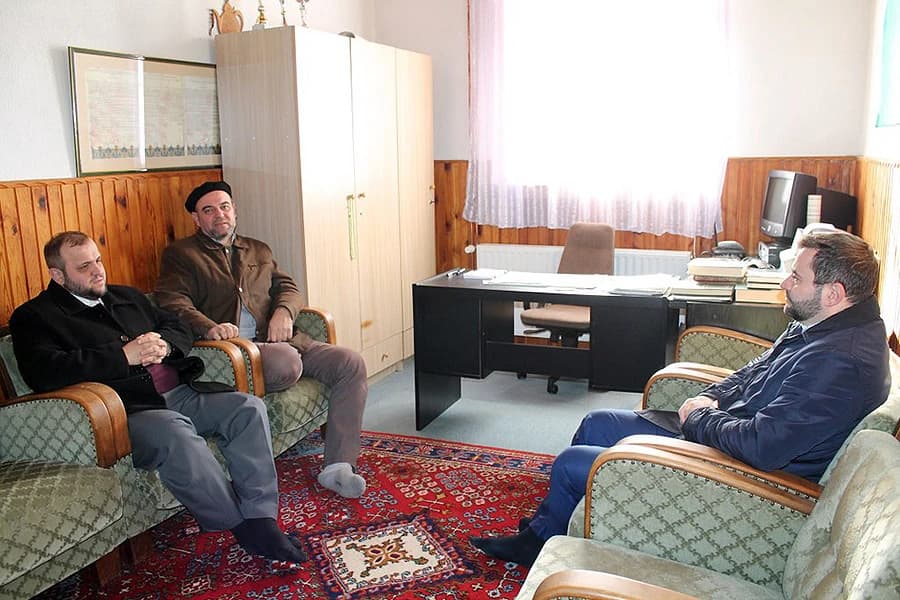 Dino ef. Maksumić i Džafer Alić jutros su posjetili Šefik ef. Čavčića