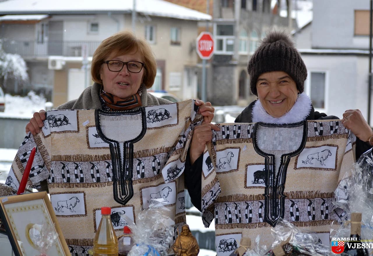 2. božićni sajam ''Radost Božića'' u Prozoru