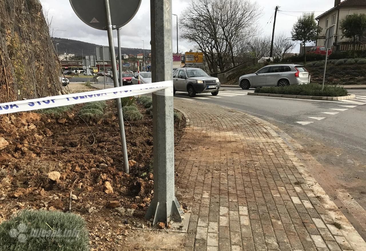 Odron na zapadnom ulazu u Široki Brijeg