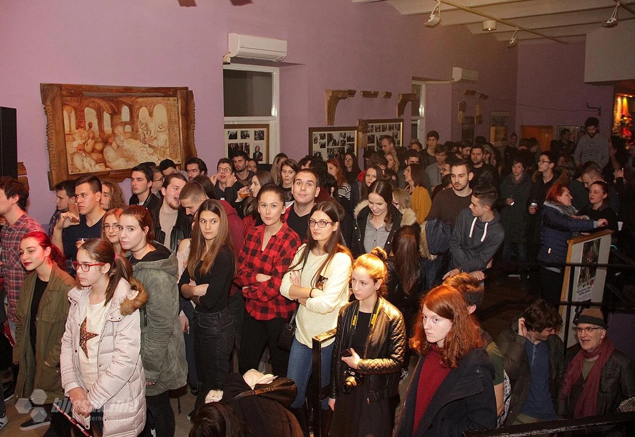 S koncerta Mostar rock škole - tema koncerta je bila glazba sedamdesetih