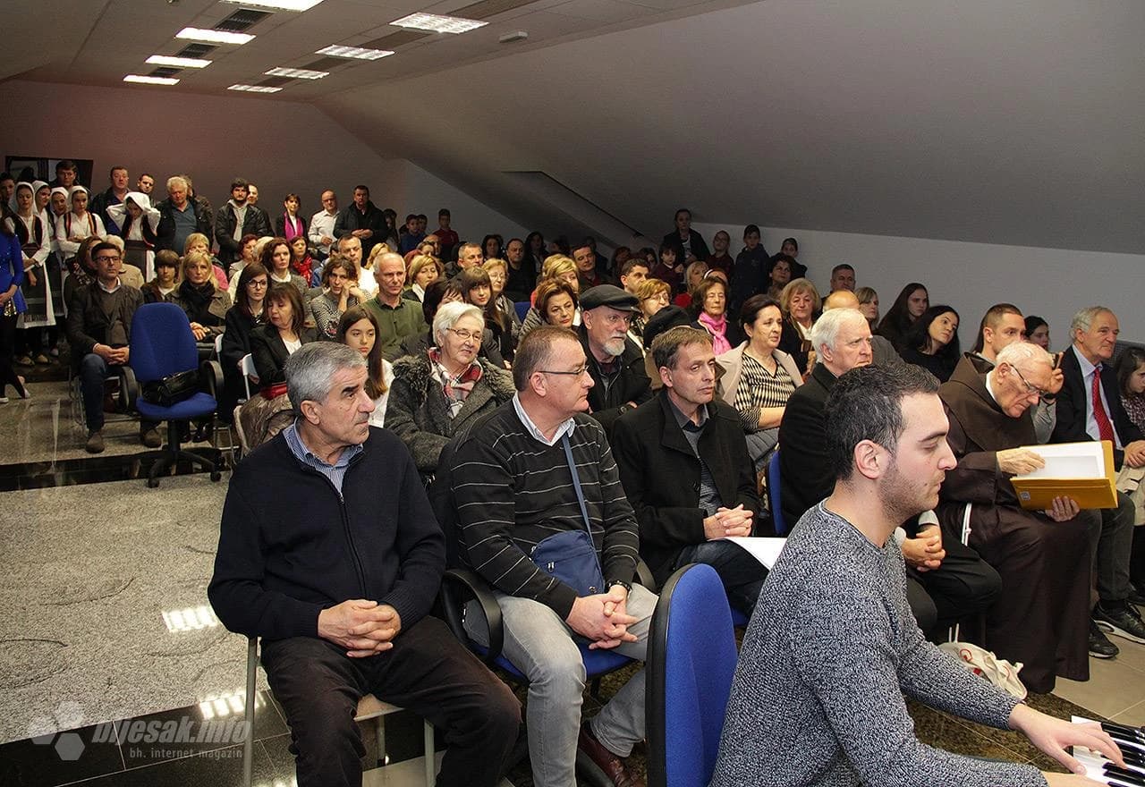 Napretkova božićnica 2017.