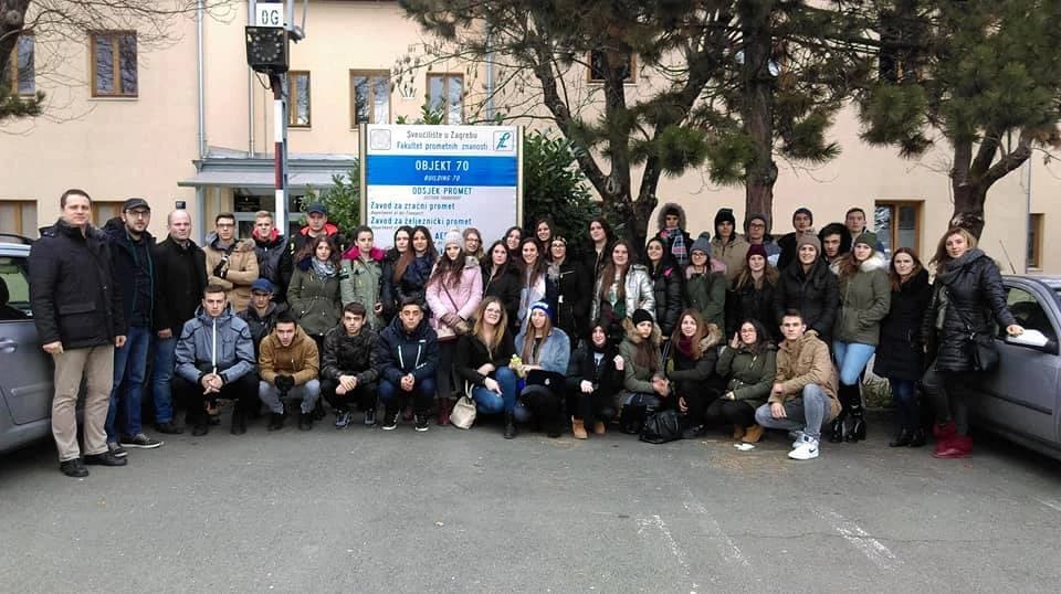 Srednjoškolci u Zagrebu