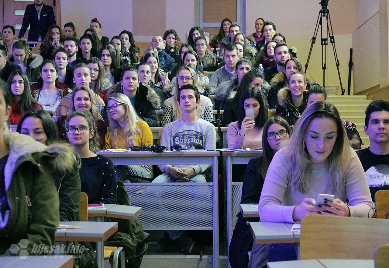 Detalj s predavanja na Ekonomskom fakultetu Sveučilišta u Mostaru