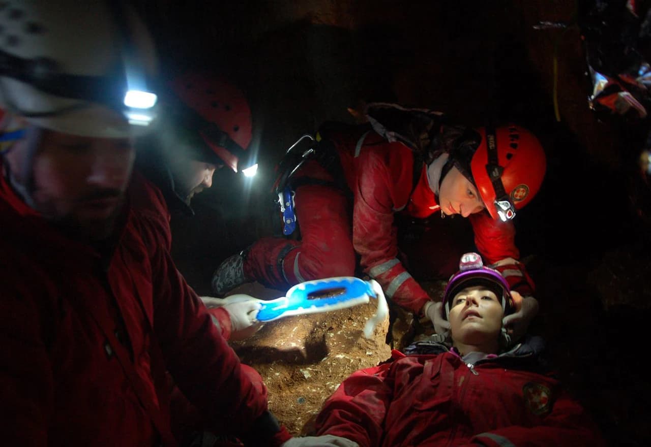 GSS Sarajevo - vježba spašavanja iz jame