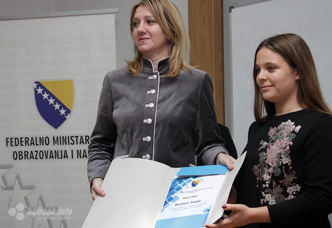 Nagrađeni najbolji učenici u FBiH