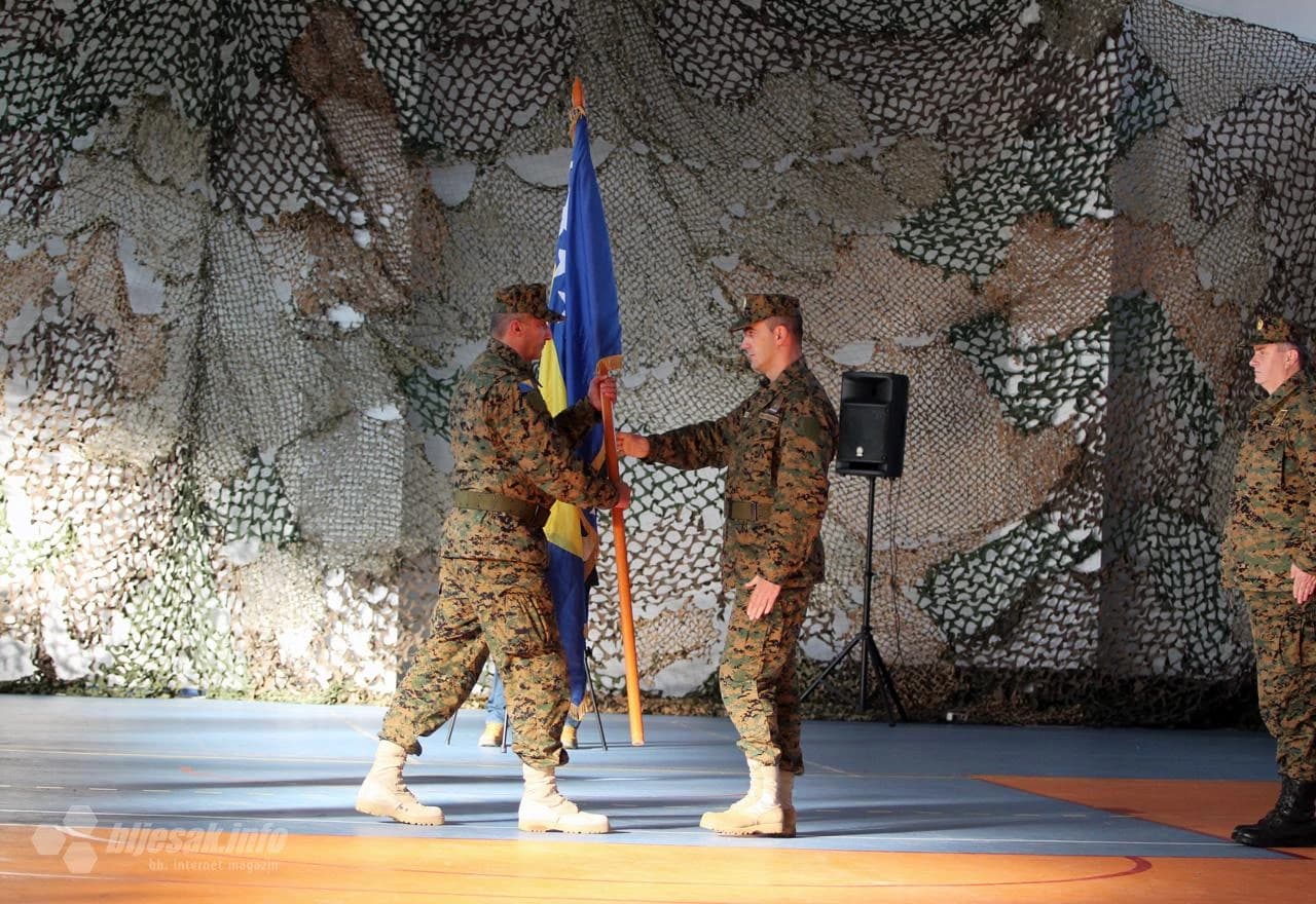 Pripadnici Oružanih snaga BiH ispraćeni u misiju u Afganistan iz Čapljinske vojarne