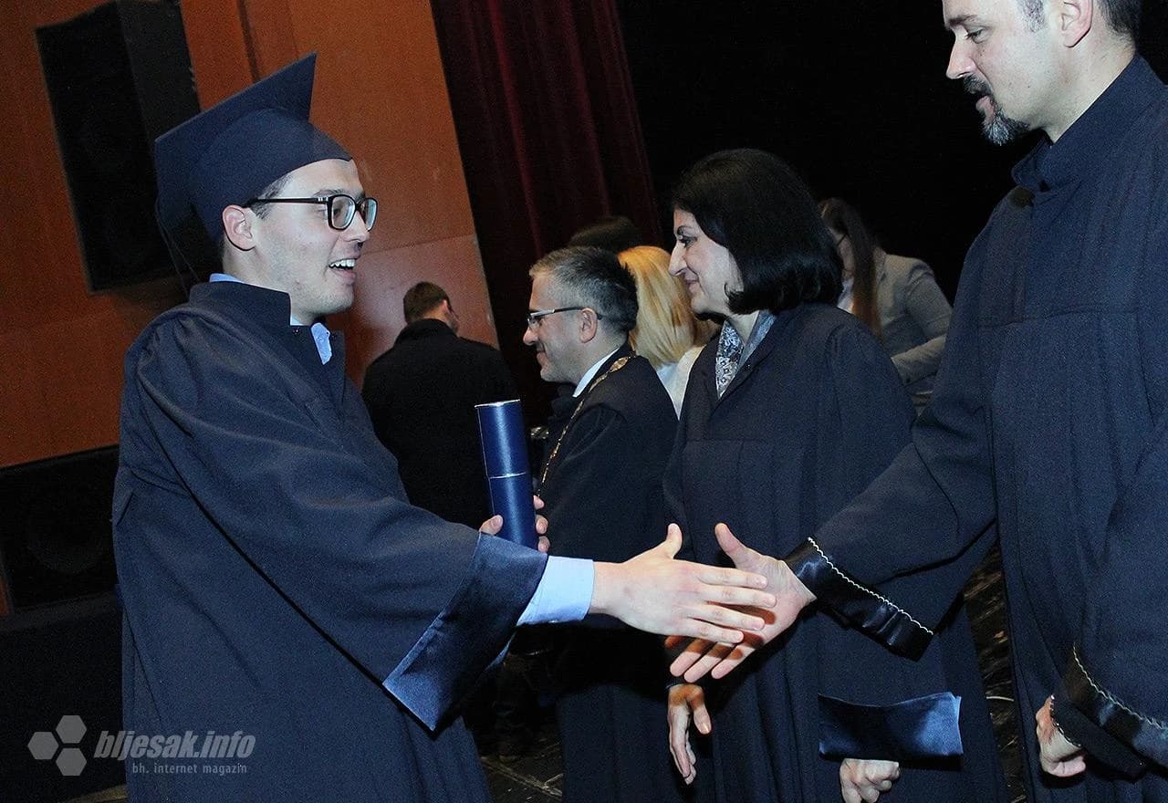 Dodjela diploma studentima Filozofskog fakulteta