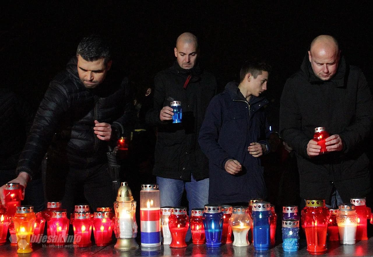 U Mostaru održane mise i paljenje svijeća za generala Praljka