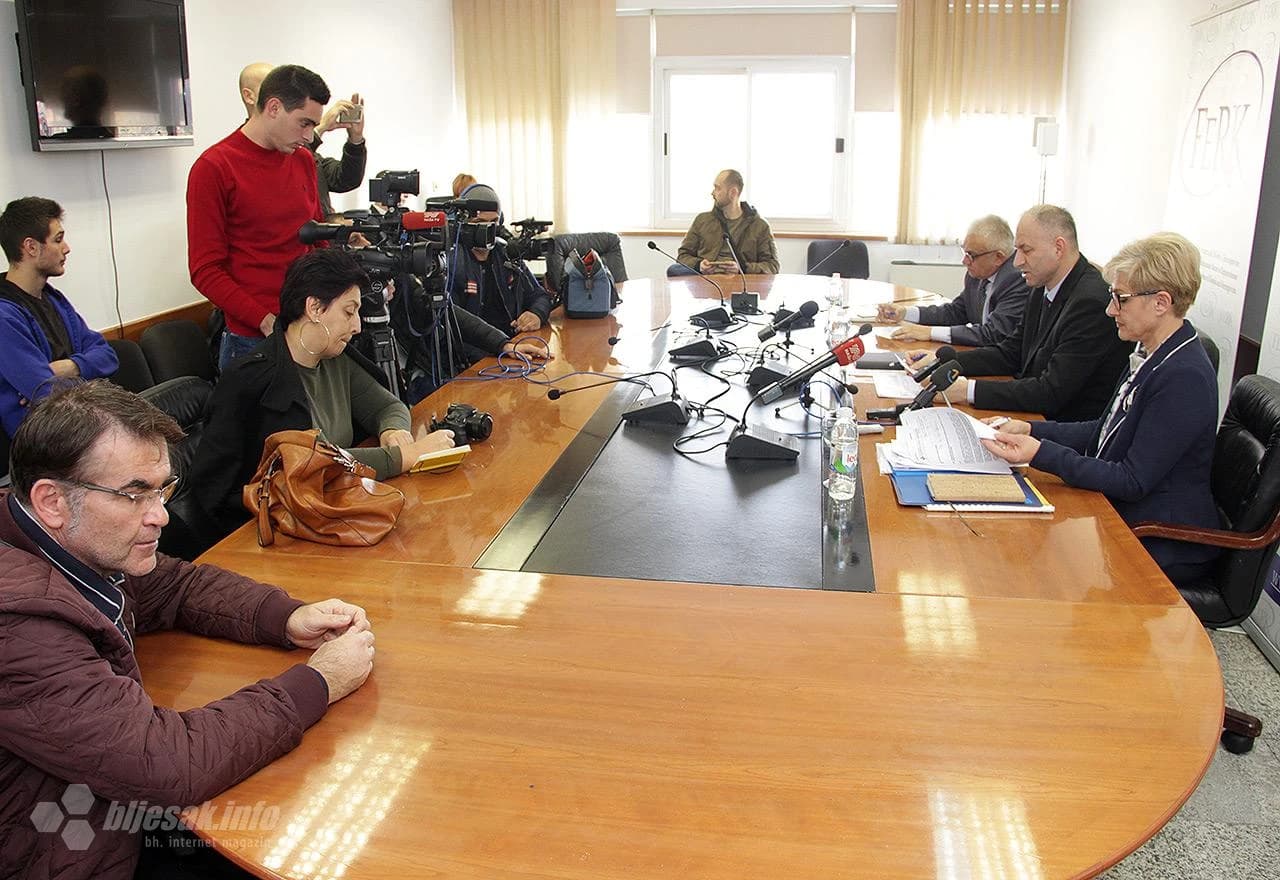 Detalj s konferencije za medije