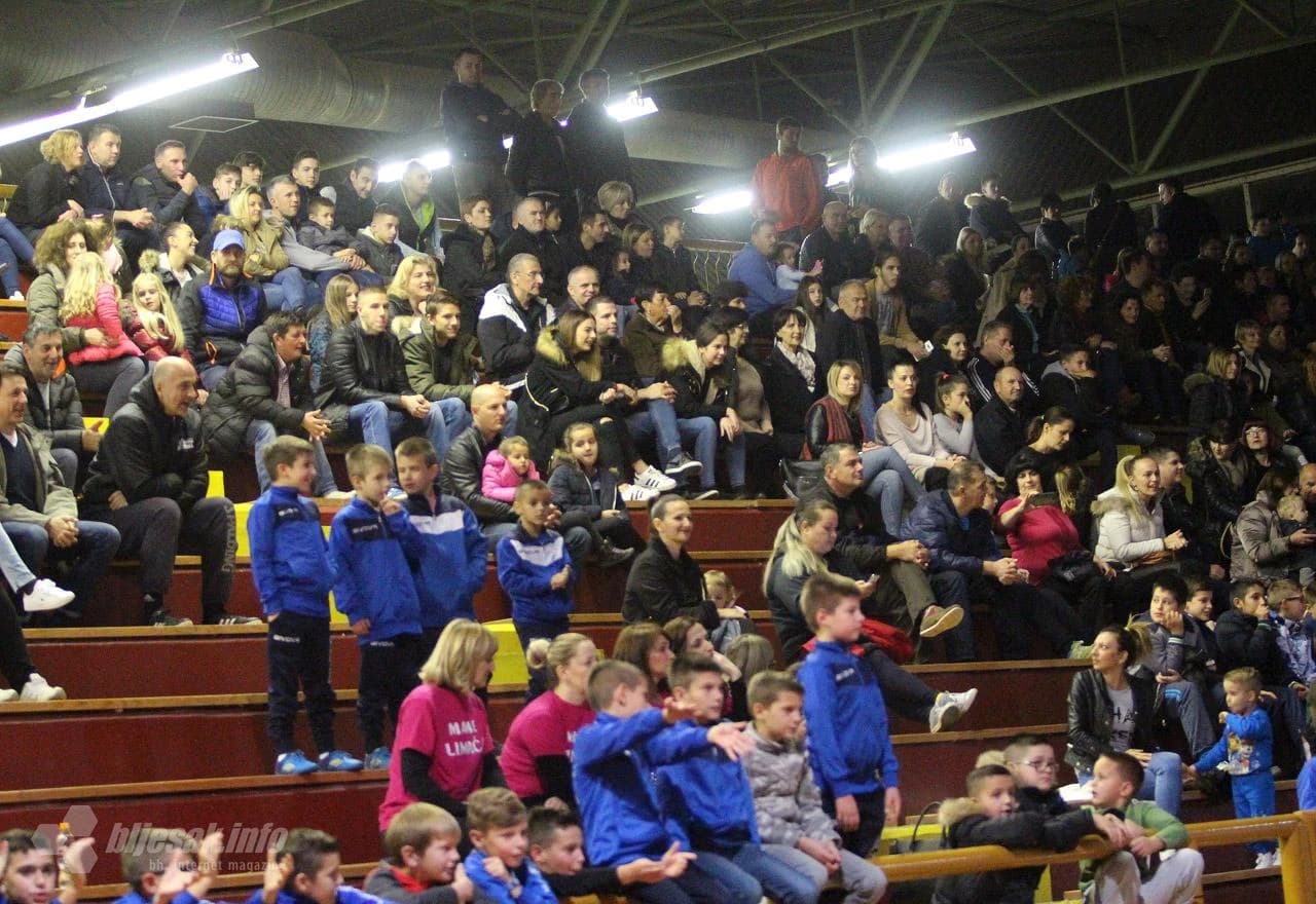 Humanitarna utakmica mama