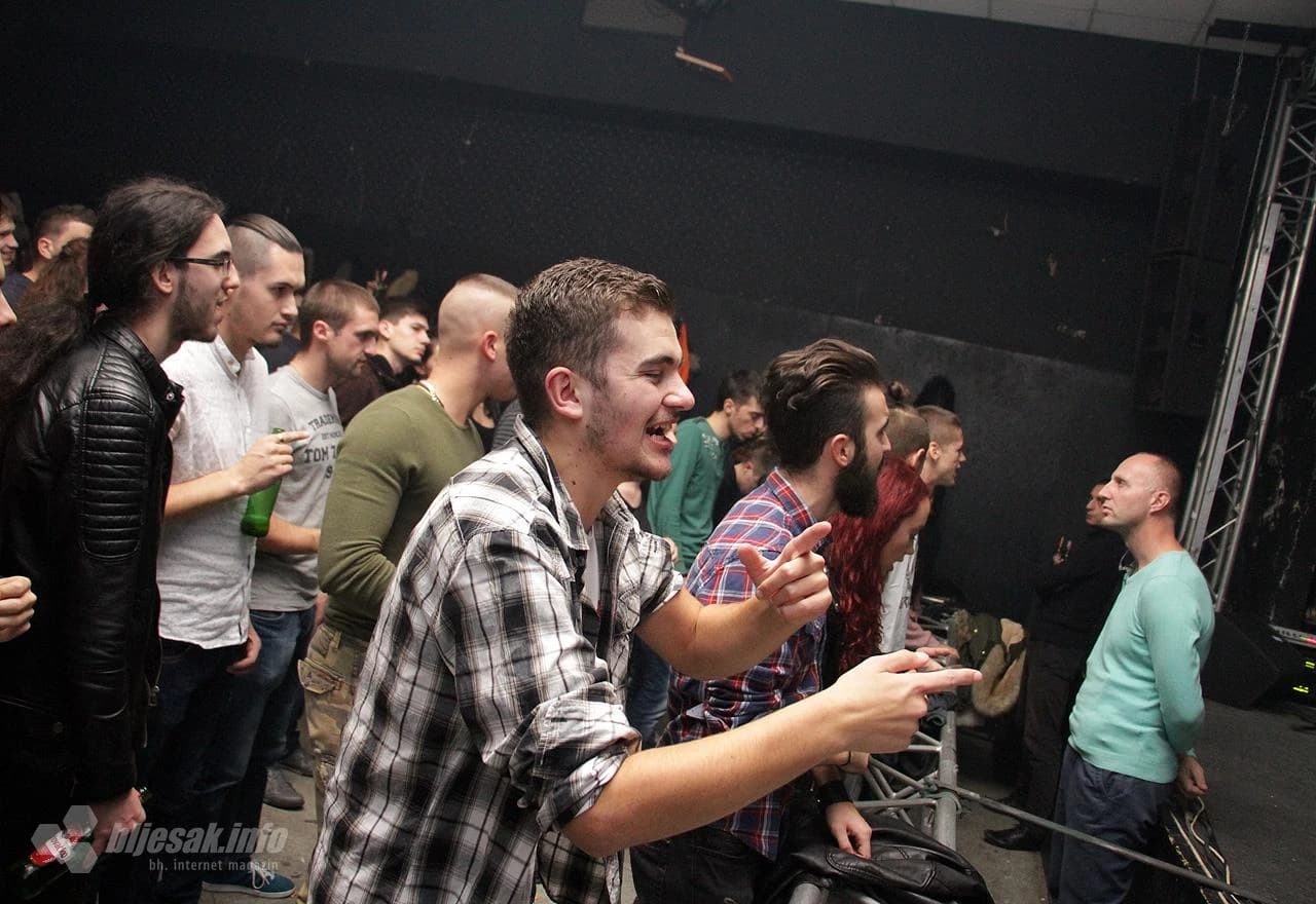 Brkovi 'izbrijali' Mostar 