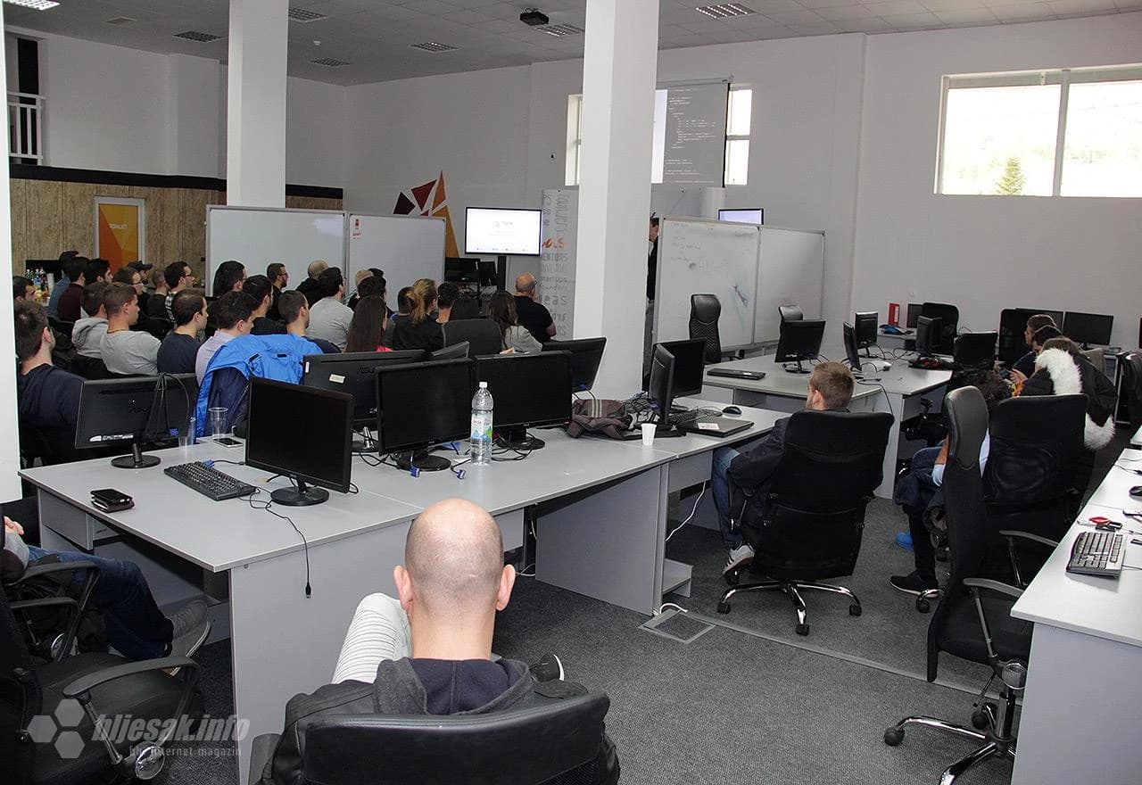 Detalj sa Spark tech meetup-a