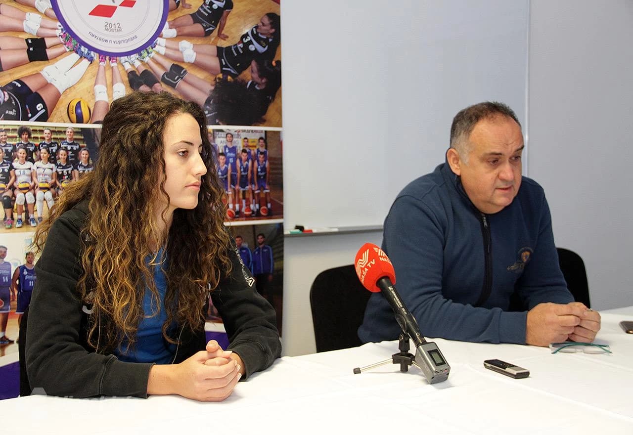 Detalj s konferencije za medije odbojkaškog kluba