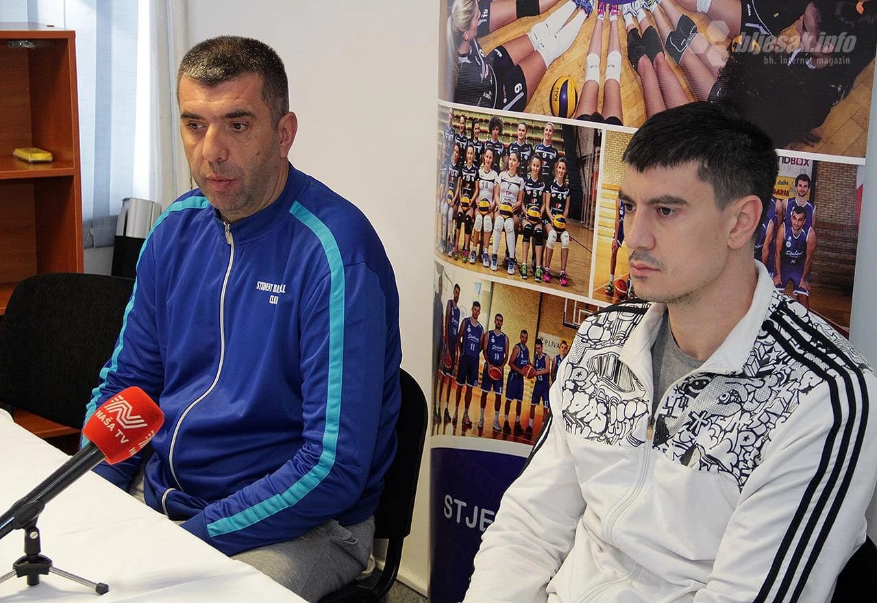 Detalj s konferencije za medije košarkaškog kluba