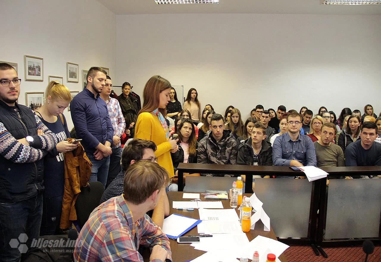 Detalj sa održane debate