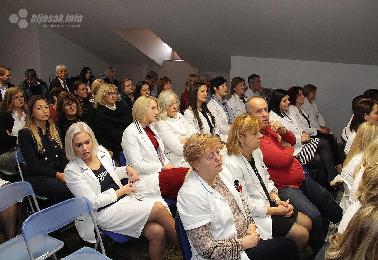 Detalj sa ceremonije