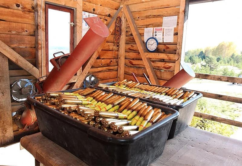 Detalji uništavanja  viška naoružanja u Glamoču