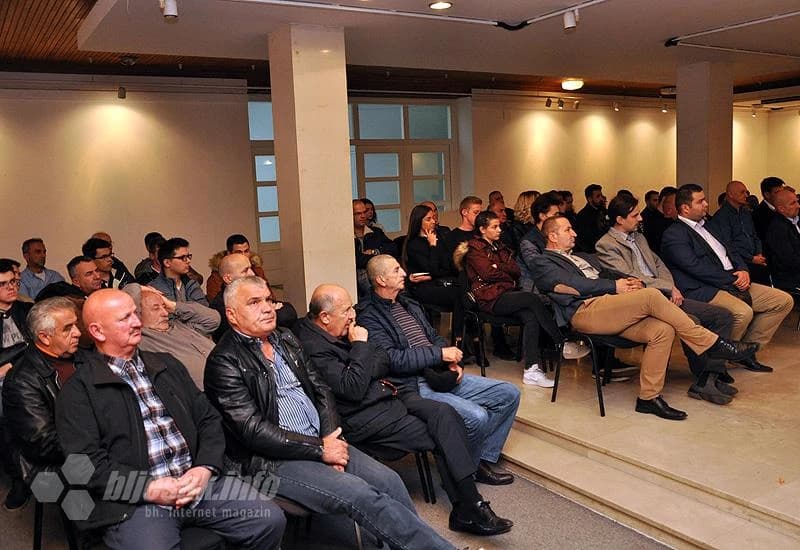 Javna tribina "Jedinstvo ili zajedništvo: Demokracija ili jednoumlje" 