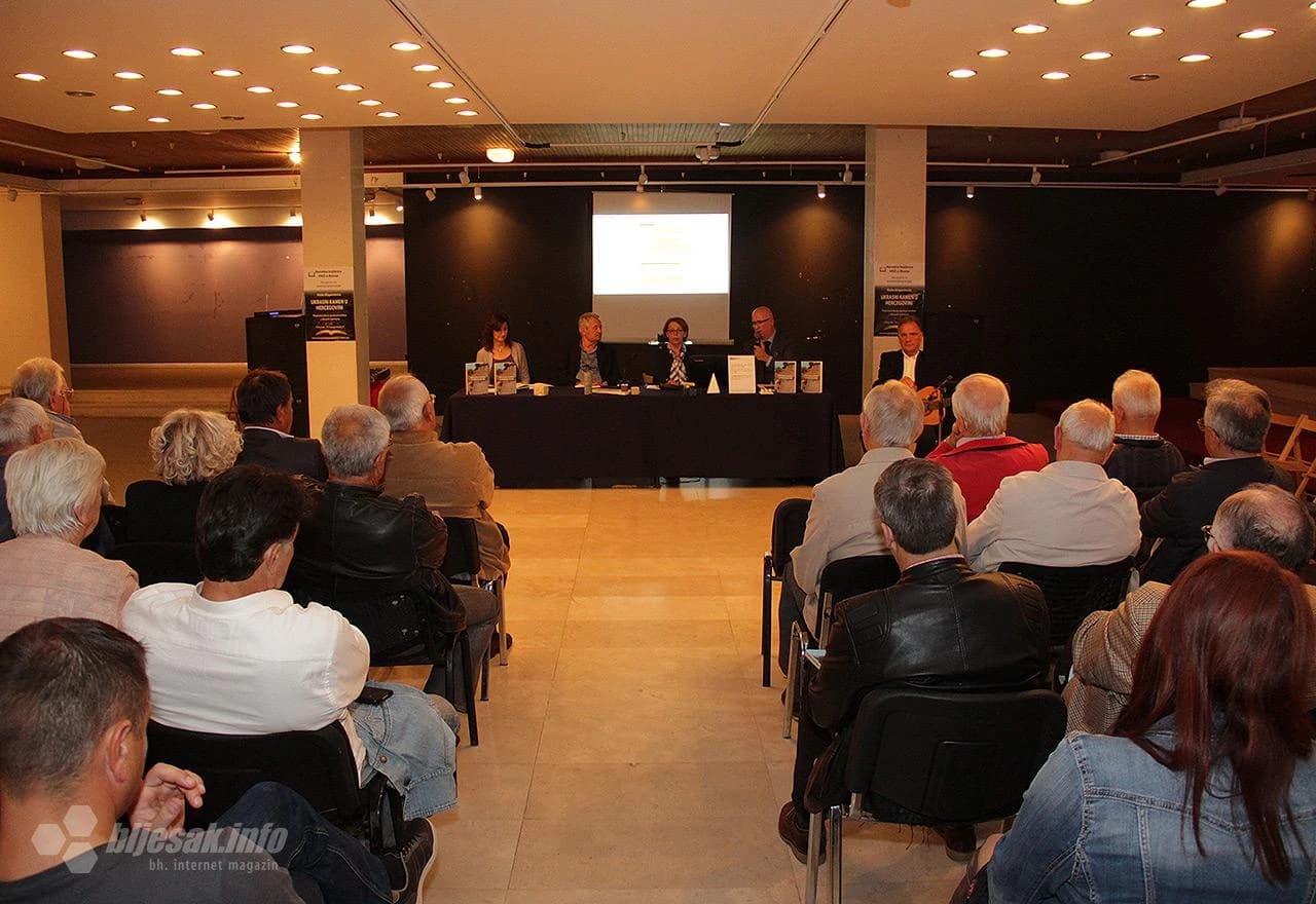 Detalj sa predstavljanja knjige