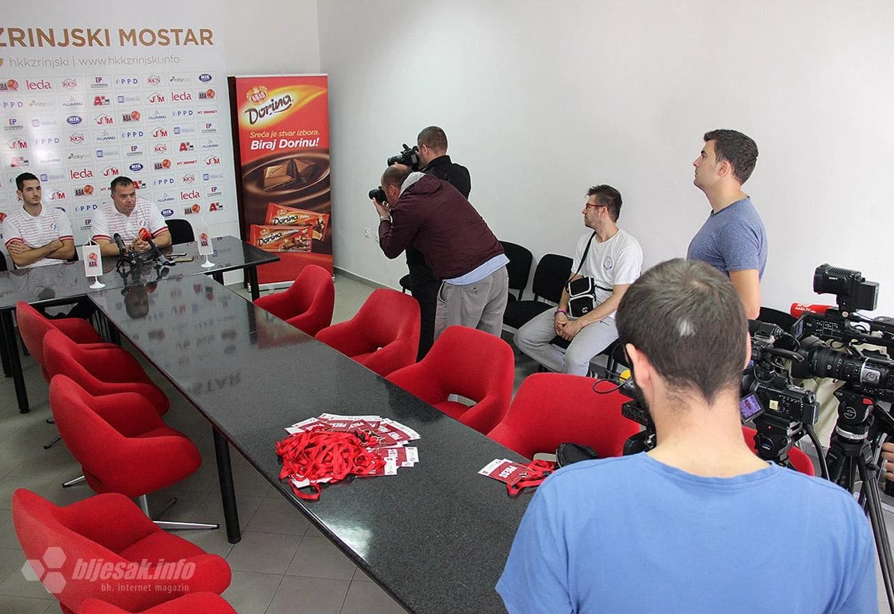 Trener Hrvoje Vlašić i igrač Aleksandar Sokolović