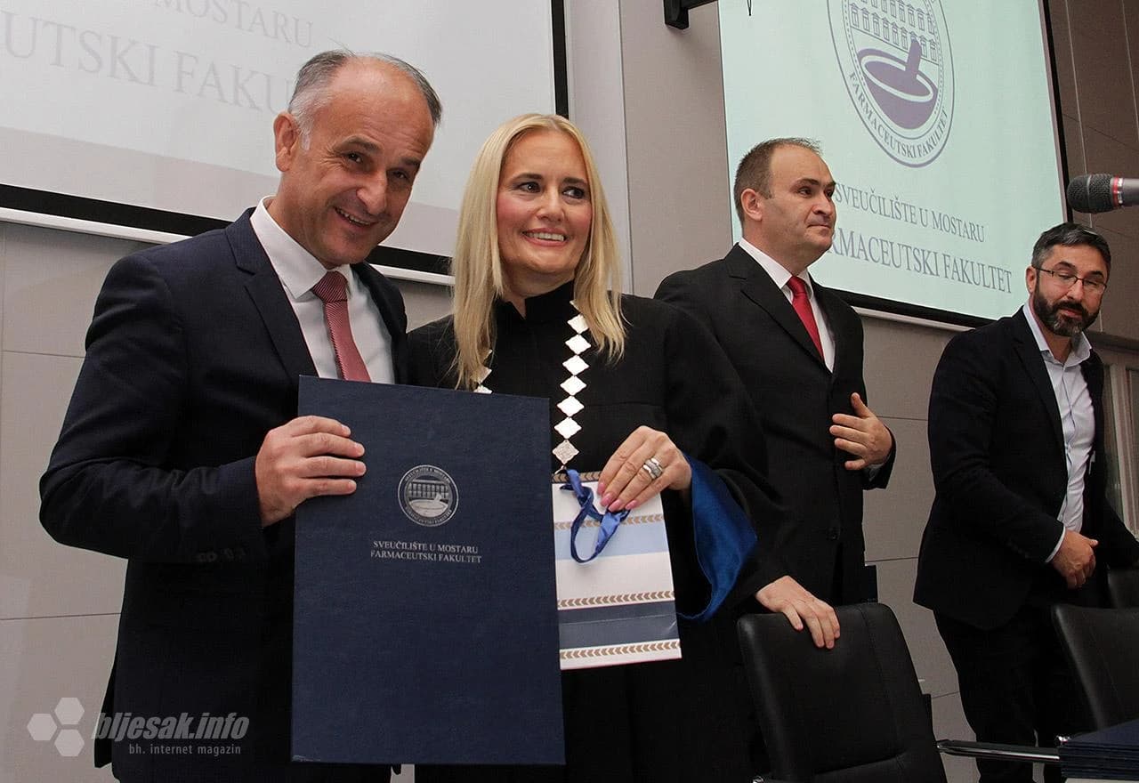 Upriličena promocija magistara farmacije u Mostaru 