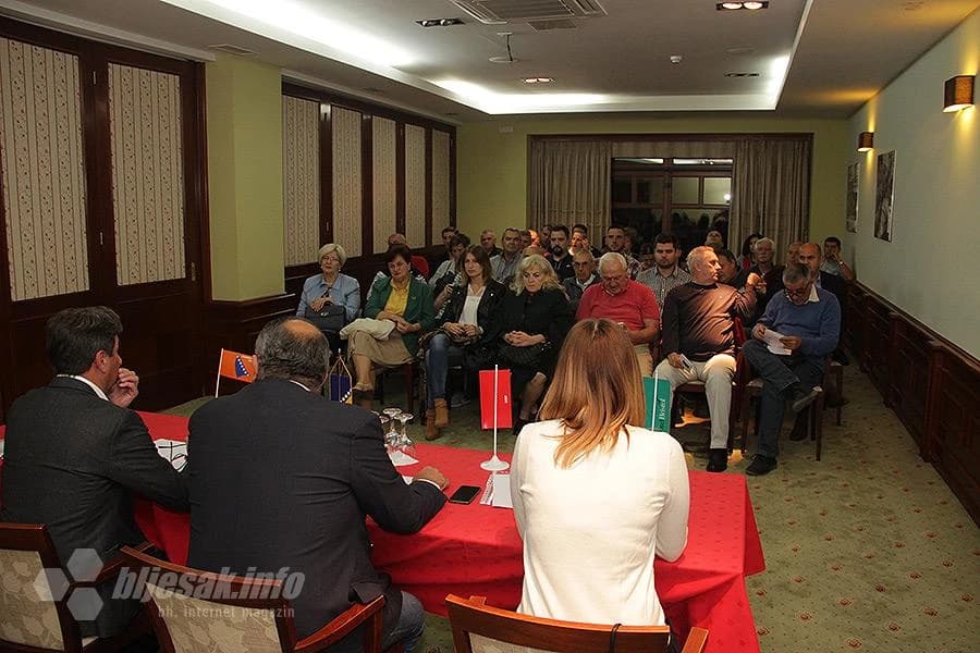 Detalj sa zajedničke sjednice