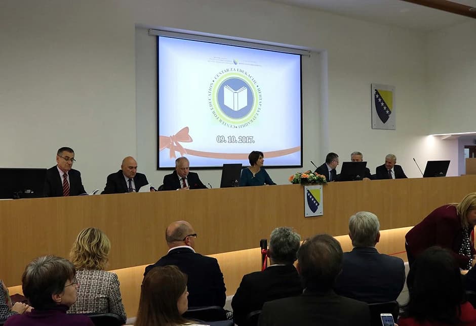 Centar za edukaciju Središnjeg izbornog povjerenstva (SIP) BiH svečano je otvoren danas u Sarajevu.