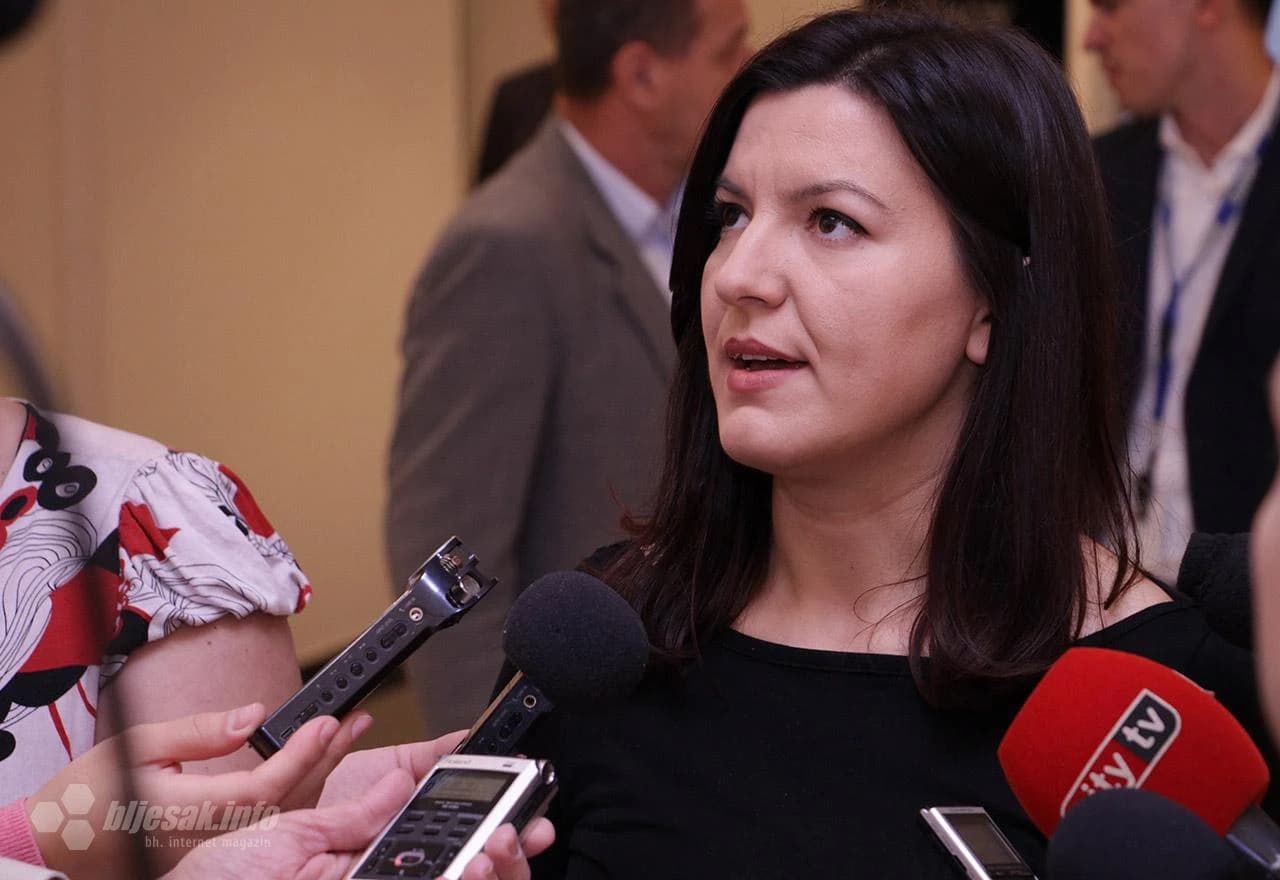 Sastanak mladih sa predstavnicima Misije OESS