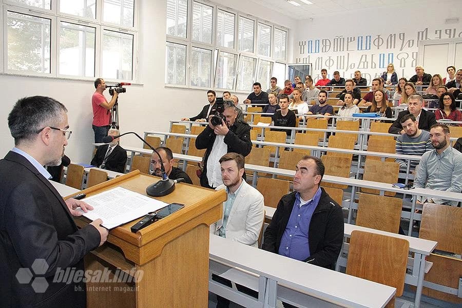 Detalj sa znanstvenog skupa