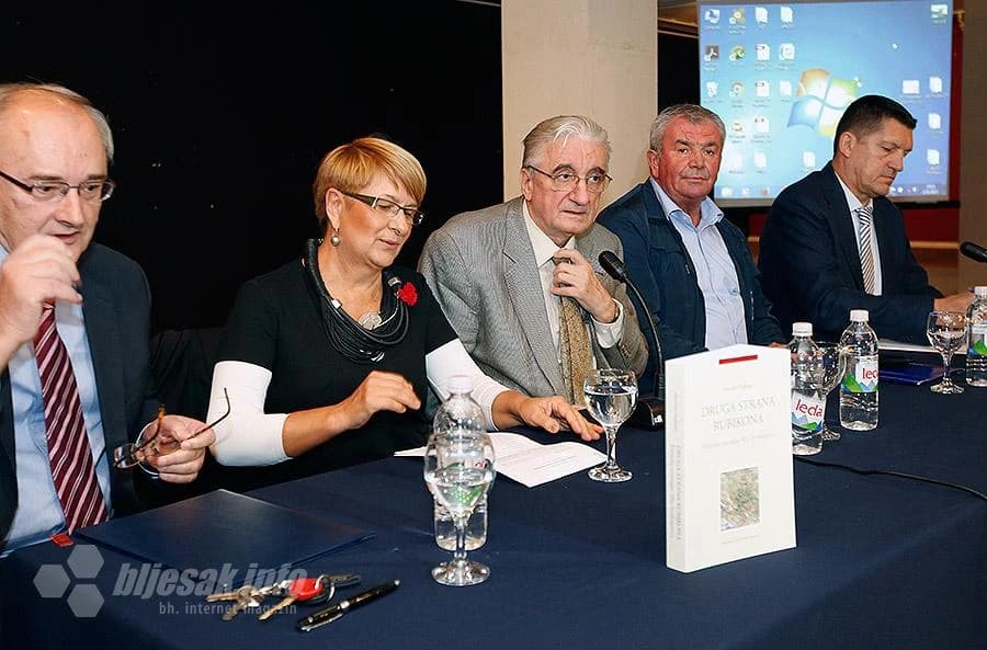 Predstavljači knjige i autor