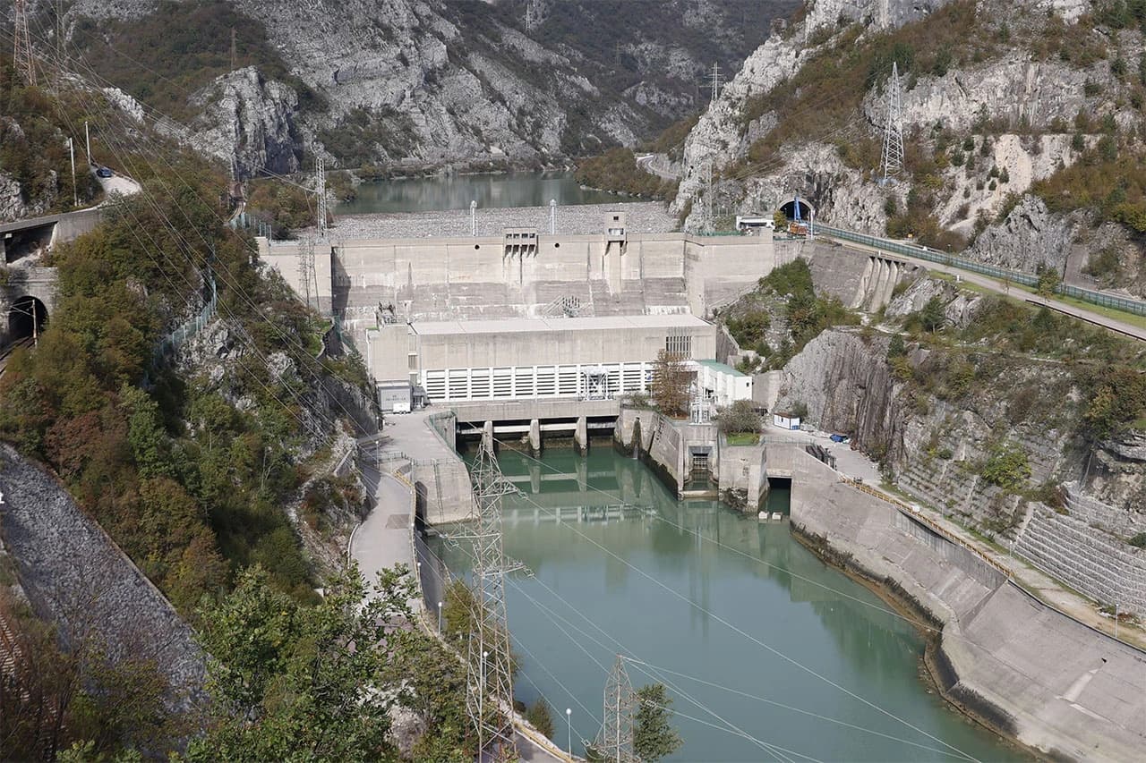 Neophodno više volonterskih akcija čišćenja Jablaničkog i Grabovičkog jezera i rijeke Doljanke