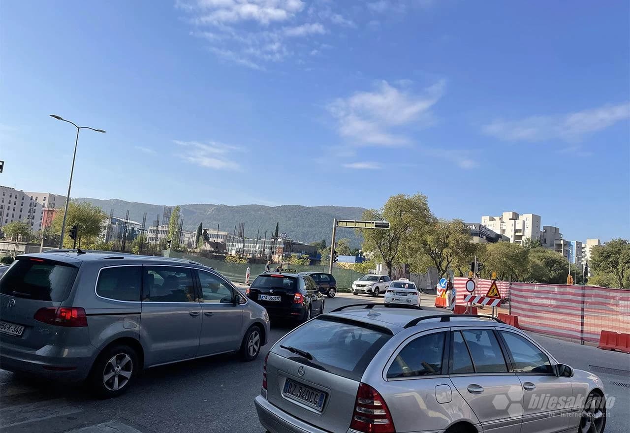 Radovi na raskrsnici ulica Kardinala Stepinca s ulicama dr. Ante Starčevića i Alekse Šantića 