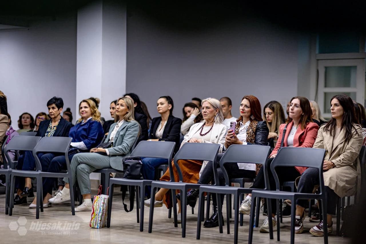 Predstavljanje romana Ja sam Petra - nećete me slomiti