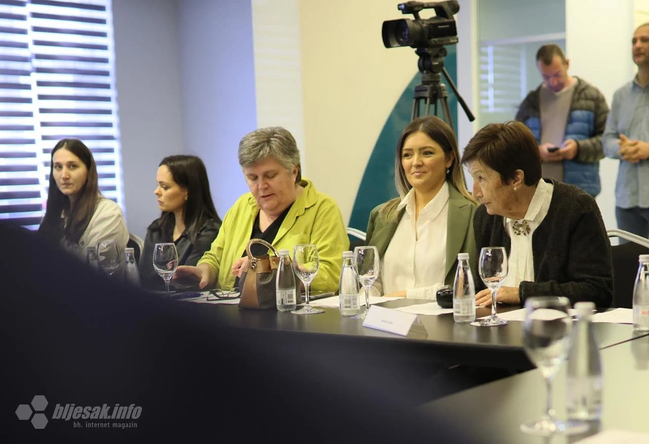 Okrugli stol u organizaciji Udruženja Dignitet