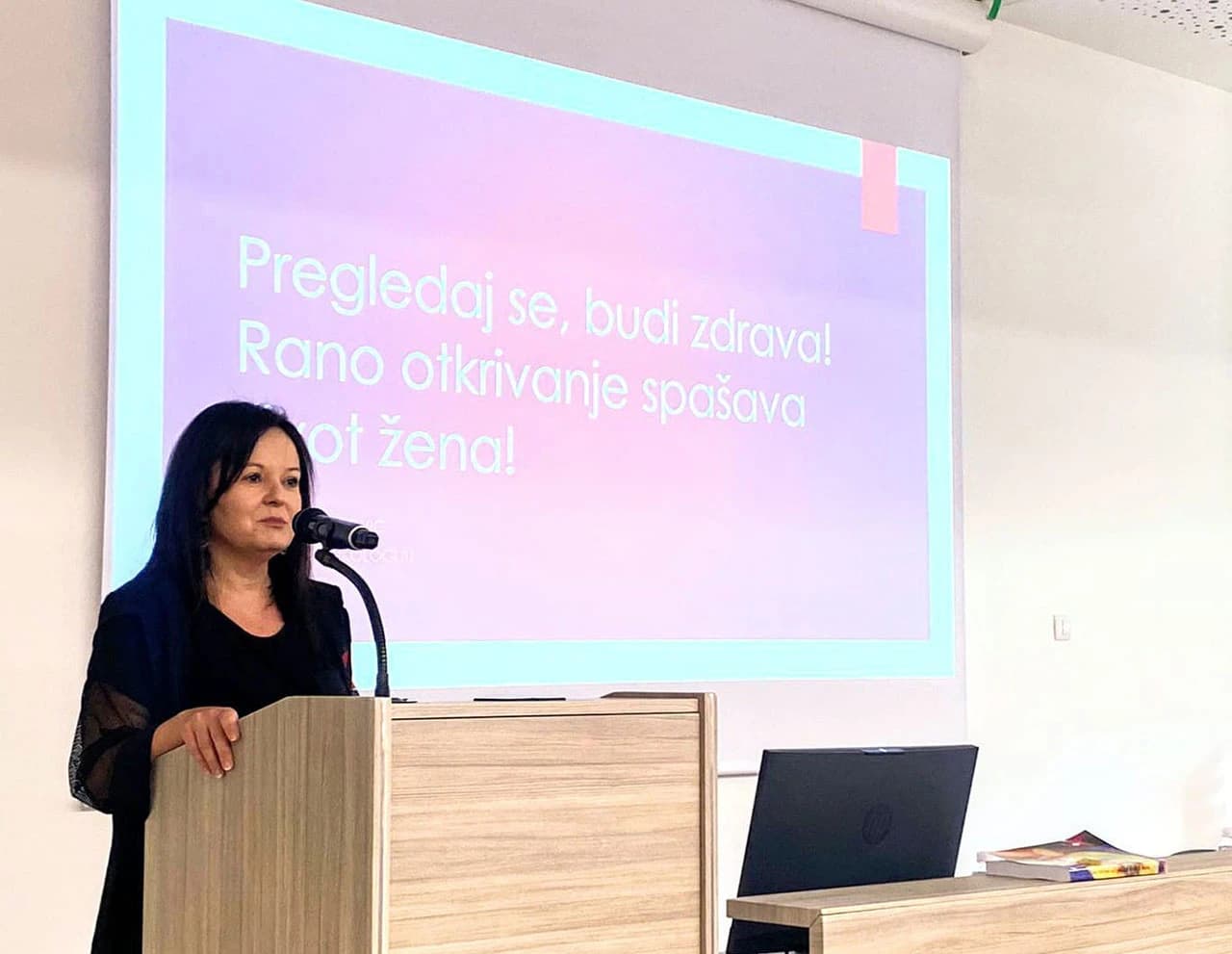 Mjesec borbe protiv raka dojke obilježen na Fakultetu zdravstvenih studija