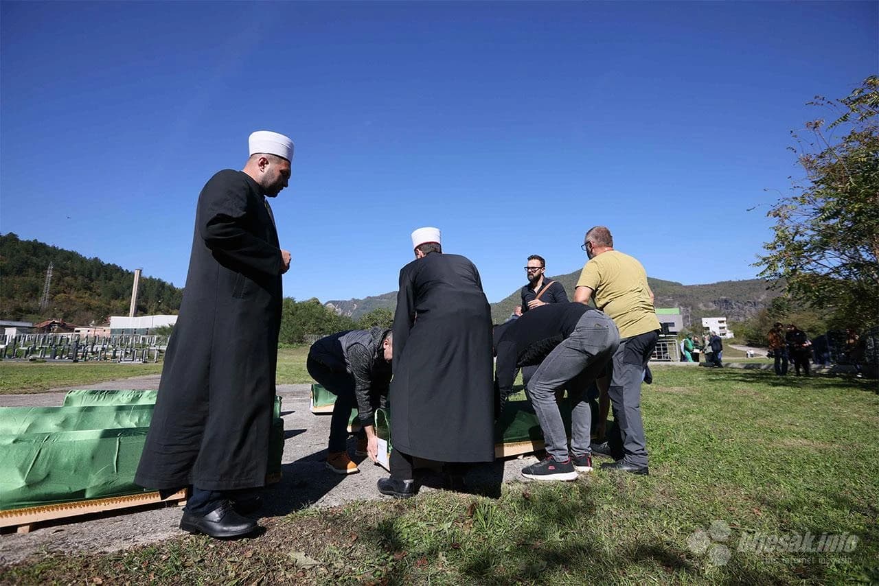 Tabuti stigli na harem Jasen
