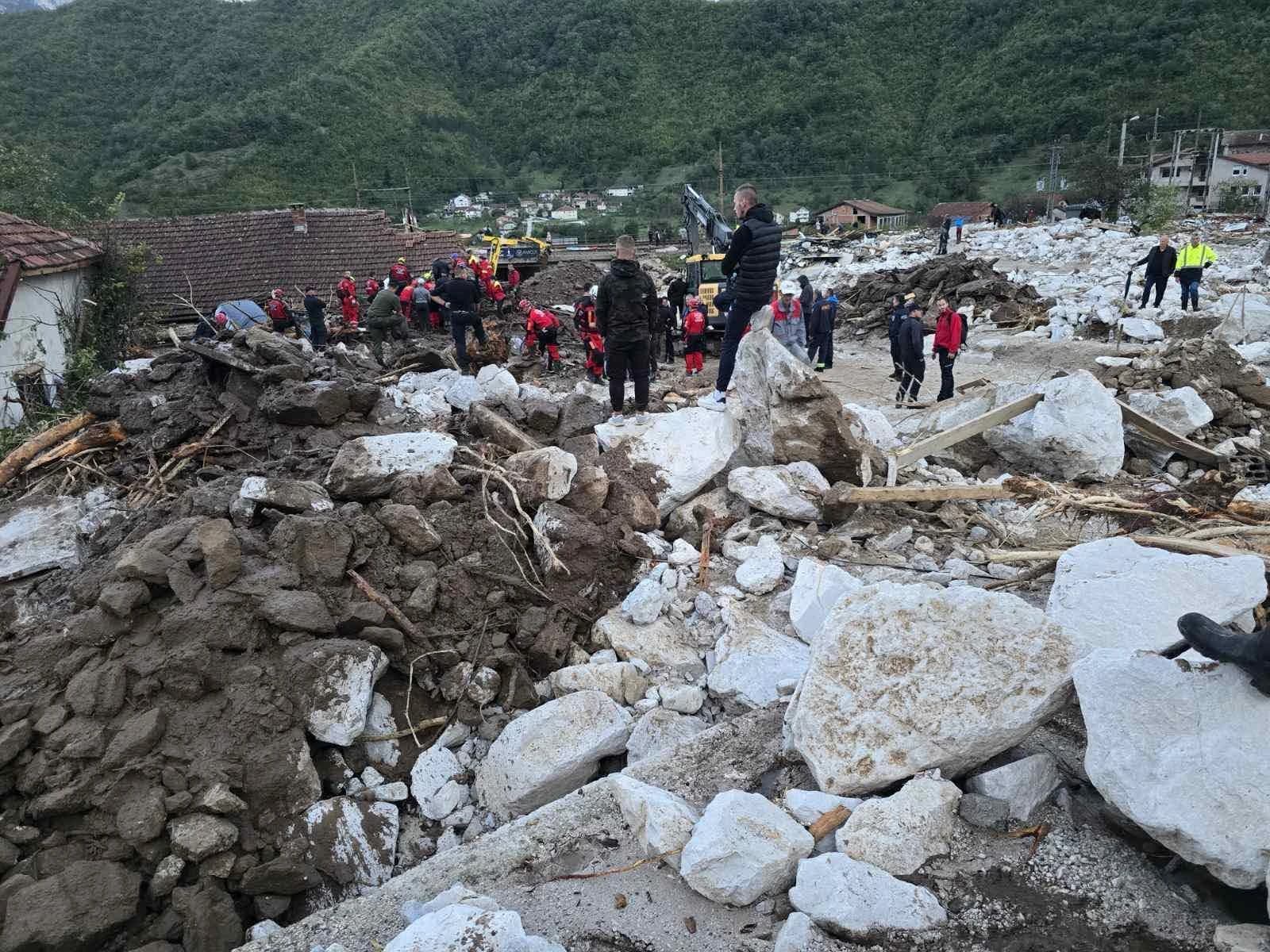 Ekipe povučene s Koridora i upućene u Jablanicu