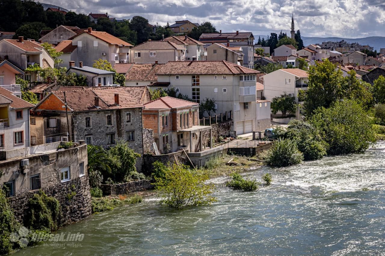 Razina Neretve u Mostaru